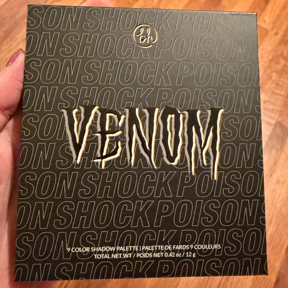 New BH Cosmetics Venom Eye Shadow Palette - Picture 4 of 5